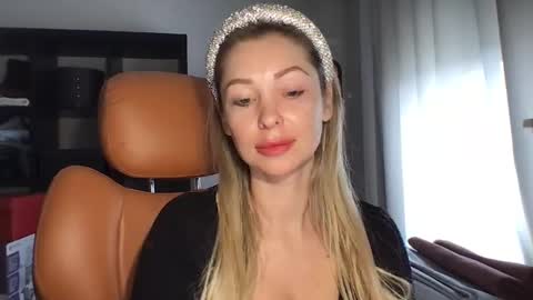 ilada11 online show from March 3, 11:03 am