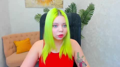 Roxy online show from February 18, 6:06 pm