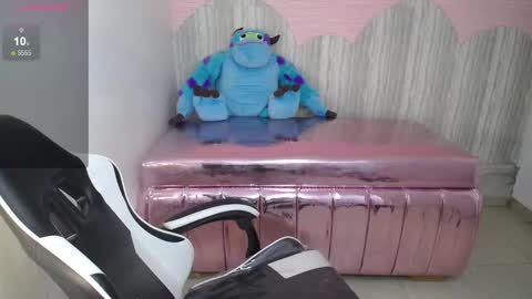 Anny online show from November 22, 2:42 pm