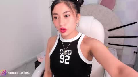 Atenea online show from February 11, 9:05 pm