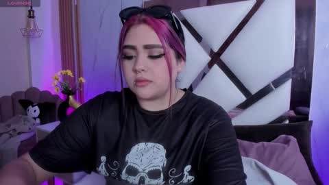 im_bunny__ online show from February 11, 11:44 am