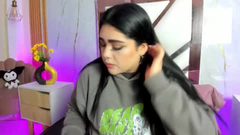 im_bunny__ online show from February 25, 2:59 pm