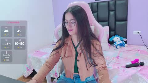 Eliza online show from March 30, 3:55 pm