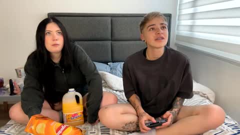 Laia online show from February 13, 9:17 pm