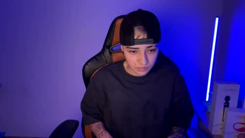 Laia online show from February 14, 10:38 am