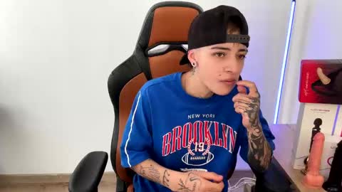 Laia online show from February 28, 6:20 pm