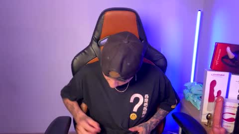 Laia online show from March 10, 6:16 am