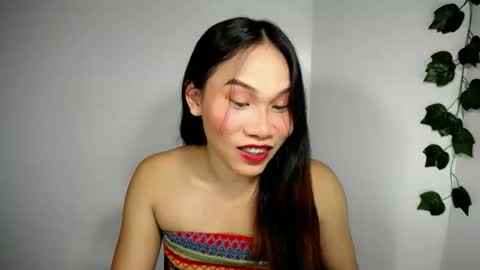 im_love_one69 online show from February 17, 2:55 am