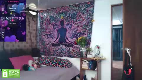 Cutie pie online show from November 13, 4:50 pm