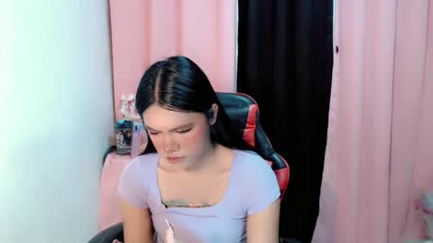 im_yourfairyannaxx online show from December 14, 6:41 am