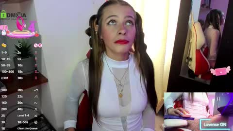 Lisa Hyga online show from November 25, 7:26 pm