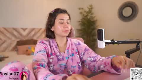 imjess_ online show from February 11, 9:49 pm