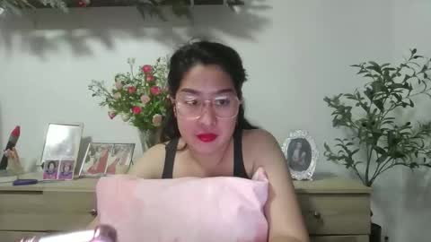 Immaculate02 online show from March 23, 4:35 pm