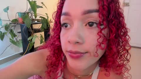 mia ---------  COL TIME online show from December 24, 12:00 am