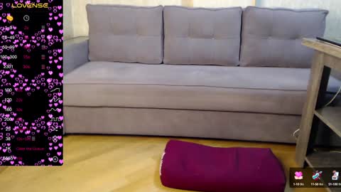 Snapshot of impress_me_more chatting on January 25, 3:25 pm online show from January 25, 3:25 pm
