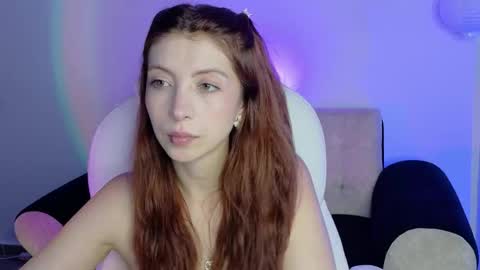 Sienna online show from February 19, 10:30 pm