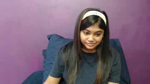 Snapshot of indian_rimmelx chatting on January 10, 6:53 am Melz online show from January 10, 6:53 am