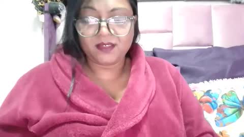 indiandelia online show from November 17, 3:07 am