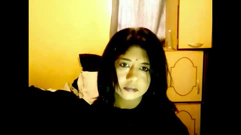 indianpleasures21 online show from March 16, 8:40 am