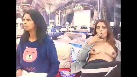 indiansexyass4u2luv online show from February 16, 8:36 am