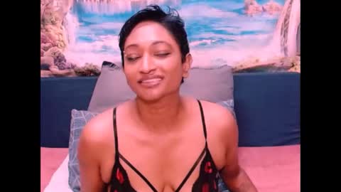 Shreya online show from December 12, 9:26 pm