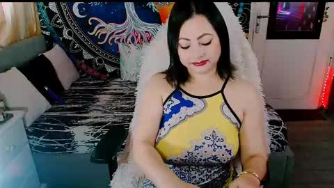 indica_me online show from February 3, 6:40 am