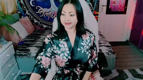 indica_me online show from January 4, 6:09 pm