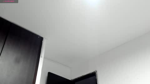 indiraa_channell online show from May 20, 1:57 am