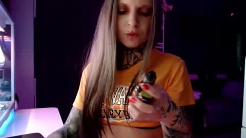 InesDesire online show from February 6, 3:20 pm