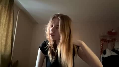 Sofia online show from March 23, 2:12 pm