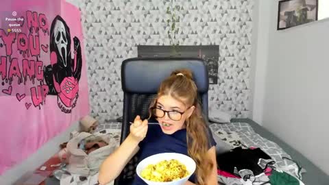 iness_lex online show from June 3, 10:27 am