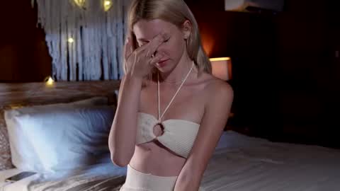 Alexa..  Inst     Fansly infinitysoul  online show from February 18, 3:22 pm