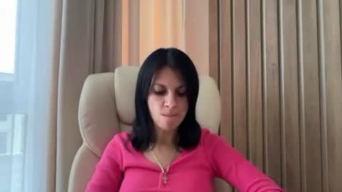 Snapshot of injaathome chatting on October 19, 1:02 pm InjaAtHome online show from October 19, 1:02 pm