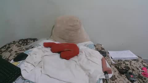 ink bella online show from December 3, 1:10 pm