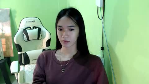 Reign online show from November 8, 9:53 pm