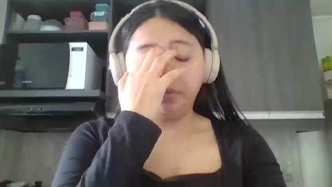 Iris 3 online show from February 2, 3:33 pm