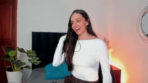 Irem Lee online show from September 17, 1:03 am