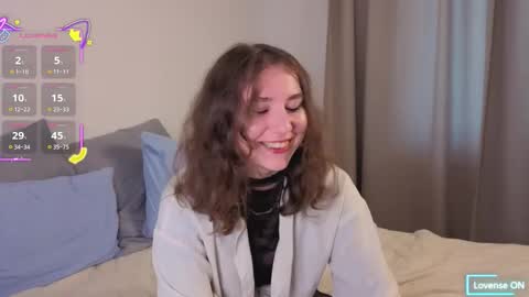 Snapshot of ireneharris chatting on October 19, 1:02 pm Maxin online show from October 19, 1:02 pm