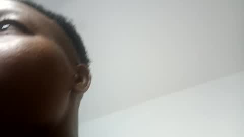 iris_love_2 online show from January 2, 10:26 am