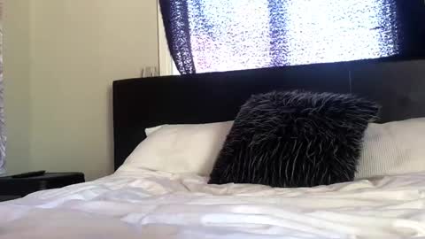 Iris Blakee online show from December 20, 12:41 am