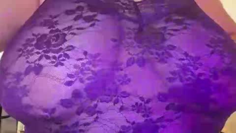 iriswrites57 online show from March 18, 8:47 pm