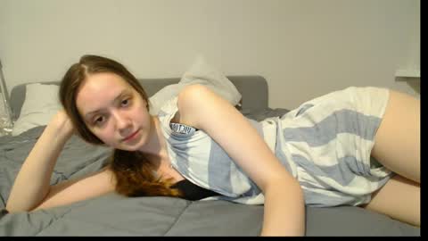 irma_b2004 online show from April 7, 7:05 pm