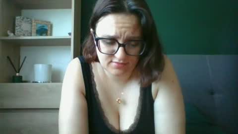 Paris online show from July 2, 5:35 am