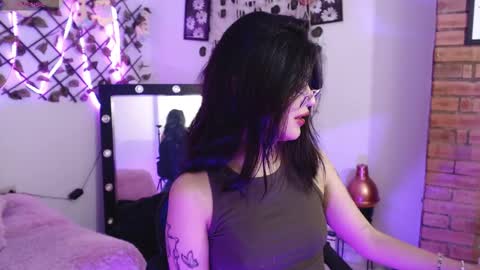 Snapshot of isa_bunny18 chatting on October 8, 3:22 am isabela online show from October 8, 3:22 am