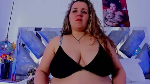 Mommy Isa online show from March 13, 5:42 am