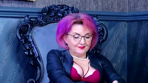 Isabella Conte online show from February 27, 3:04 am