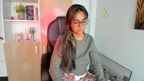 Snapshot of isabella22_1 chatting on March 12, 4:56 pm Isabella22 1 online show from March 12, 4:56 pm