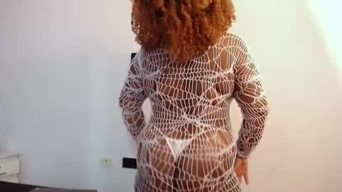 ISABELLA online show from October 5, 12:10 pm