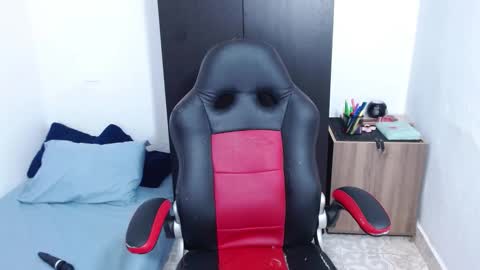  estefania online show from January 24, 10:11 am