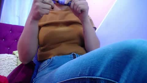 Snapshot of isabella_nice_ chatting on September 9, 3:12 pm abby online show from September 9, 3:12 pm